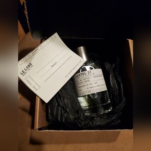 Santal 33  Le Labo for Unisex Eau de Parfum Spray, 3.4 Ounce sealed